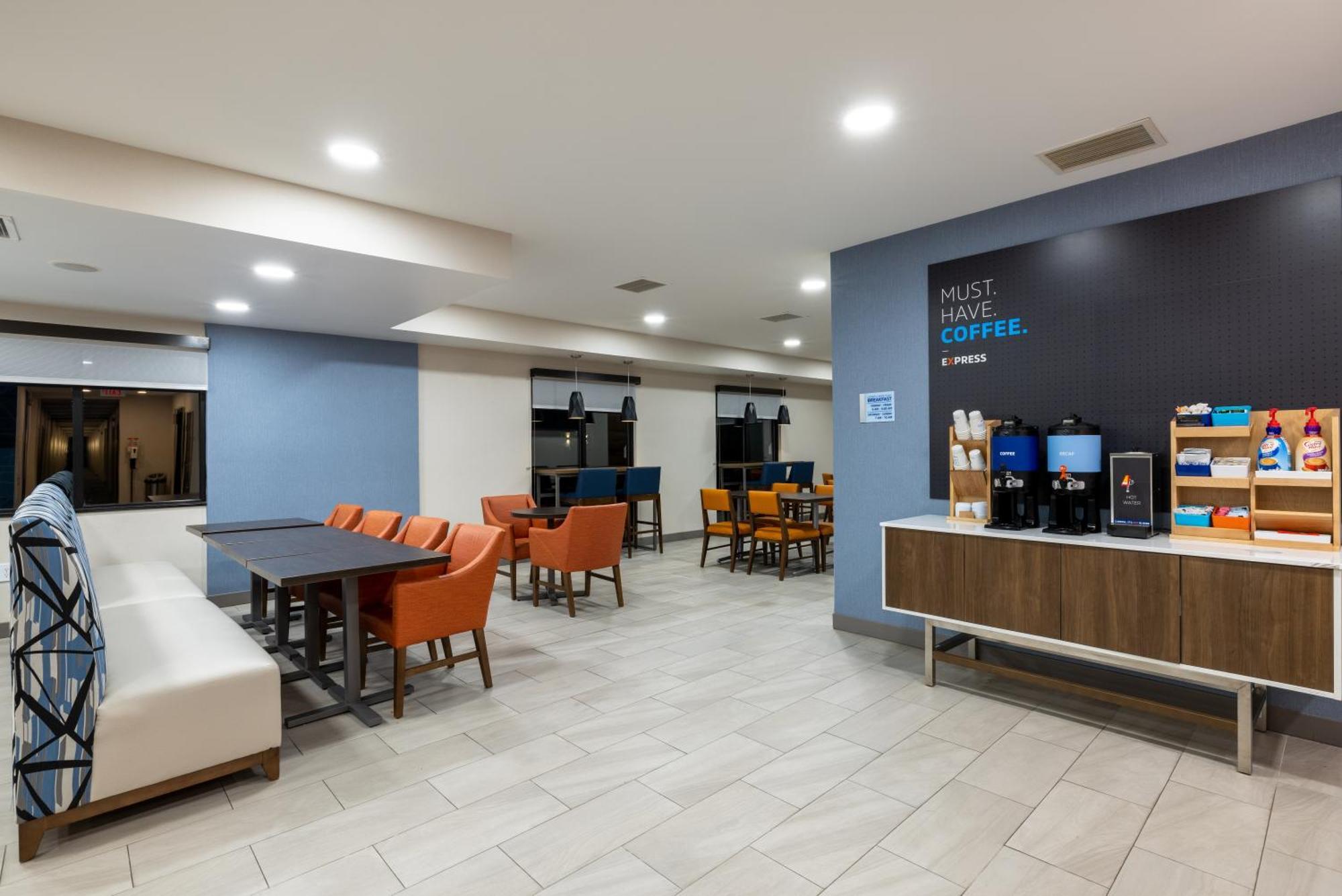 Holiday Inn Express Rochester South - Mayo Area By Ihg Extérieur photo