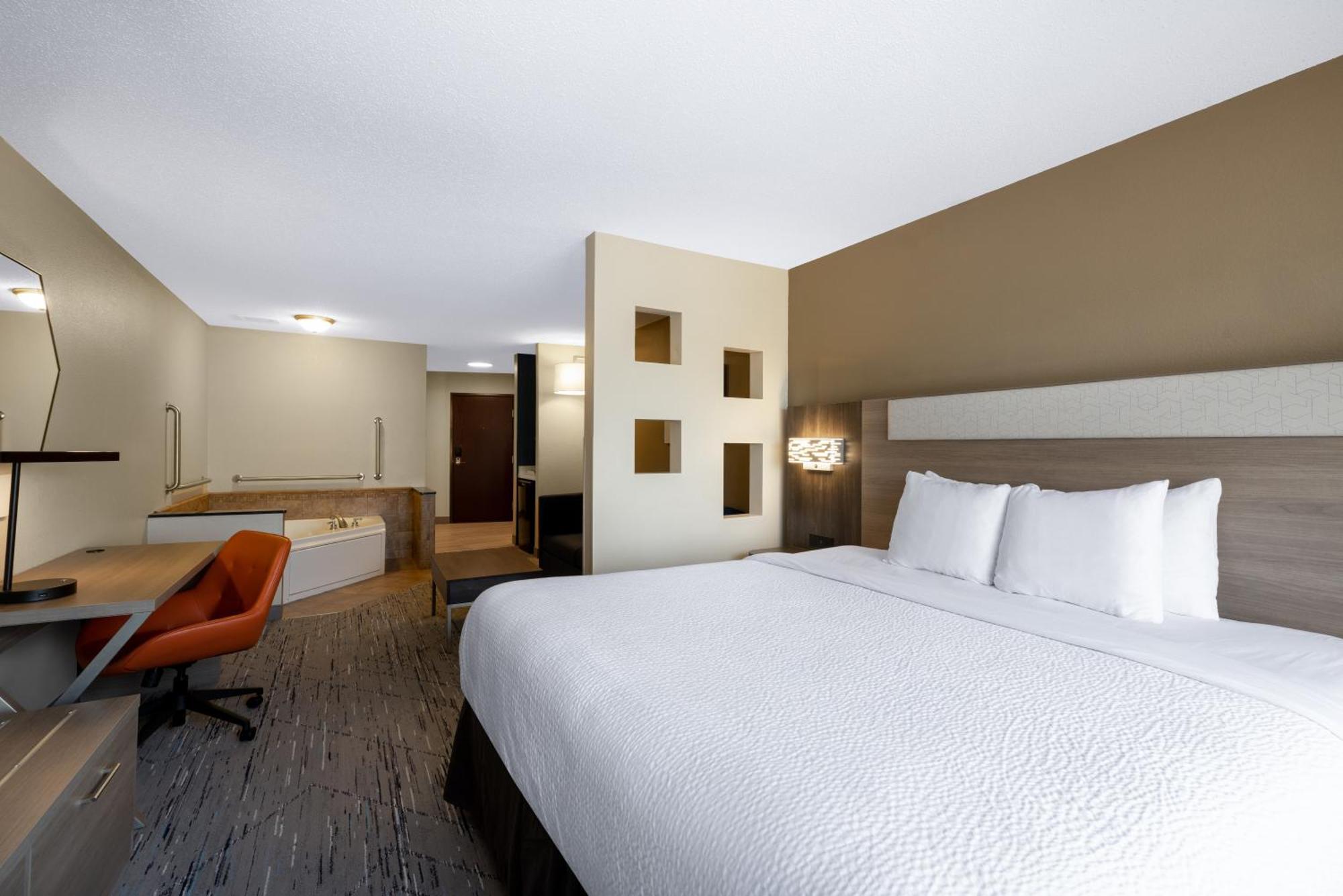 Holiday Inn Express Rochester South - Mayo Area By Ihg Extérieur photo